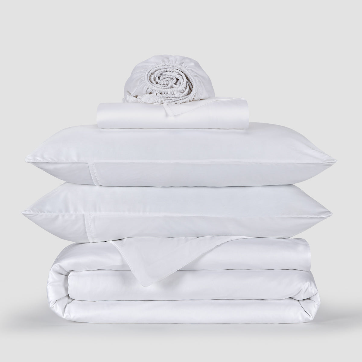 Jogo Capa de Edredão roupa de cama Branco bambu by Momo Cotton – tecido de cetim 300 fios, suave, respirável e sustentável.