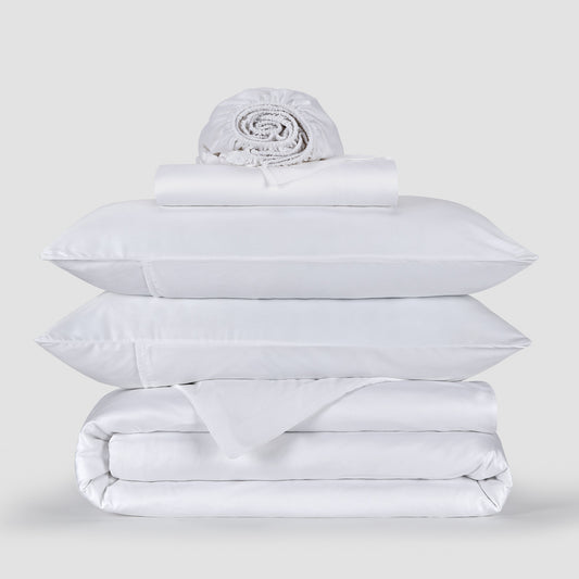 Jogo Capa de Edredão roupa de cama Branco bambu by Momo Cotton – tecido de cetim 300 fios, suave, respirável e sustentável.